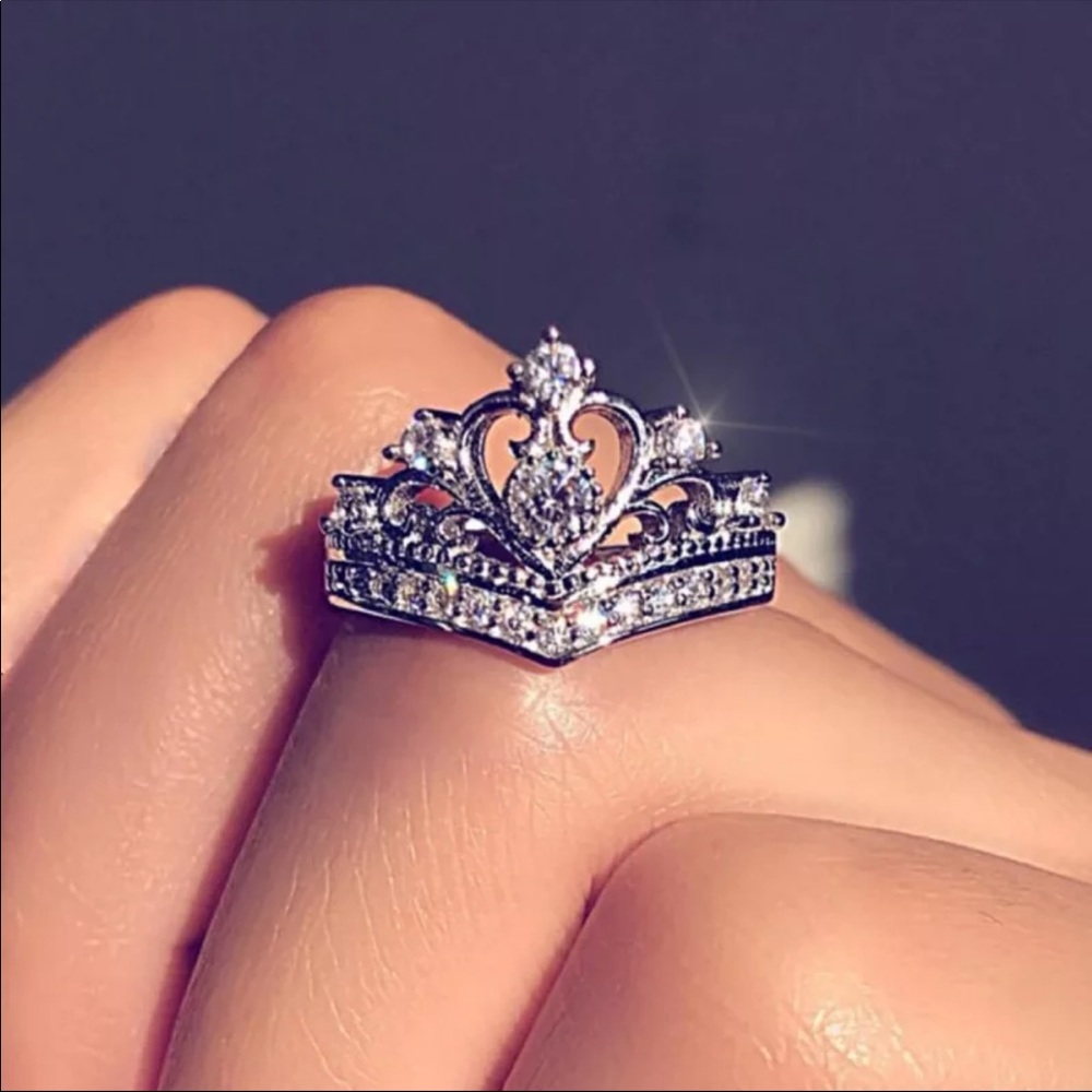 New 925 Silver Beautiful Heart Diamond Ring 💍